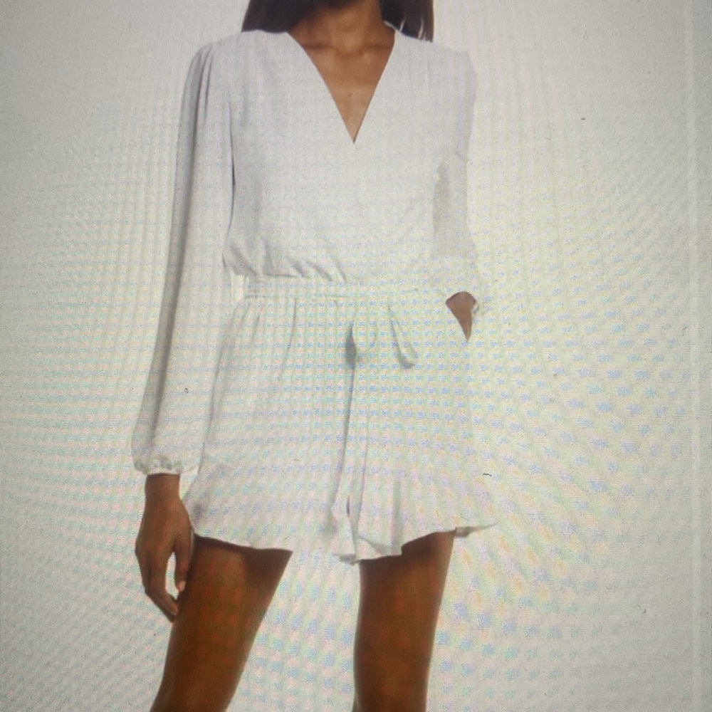 Nordstrom flaired tie waist long sleeve romper by Fraiche by J size S